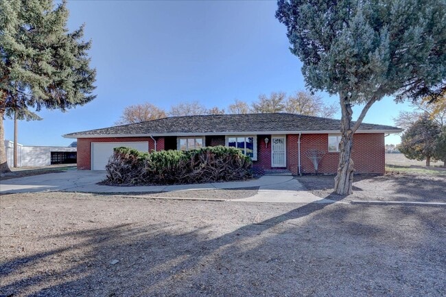 Photo - 3 Bedroom 3 Bathroom Home on a 1 Acre Lot