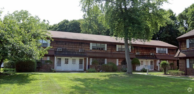 Photo - Park Lane Apartments