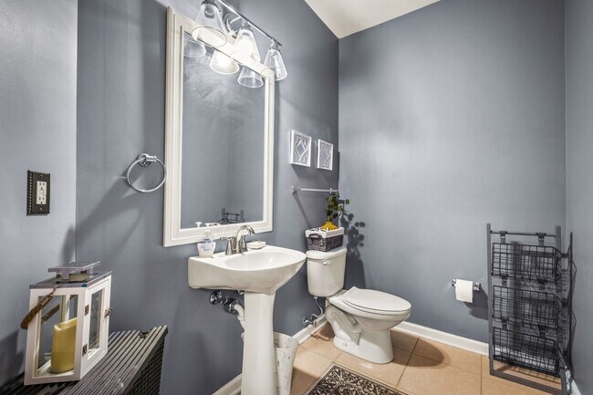 Photo - End unit townhome in The Cottages at Oakleaf Plantation