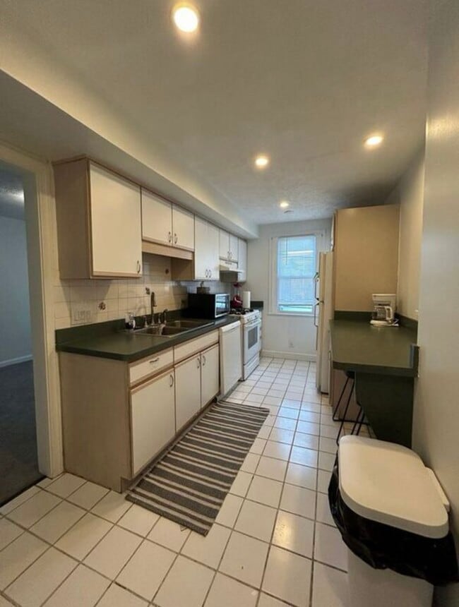 Photo - 4056 Northfield Rd