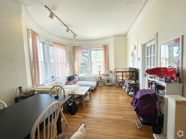 Building Photo - 775 Parker St Unit 1 Rental