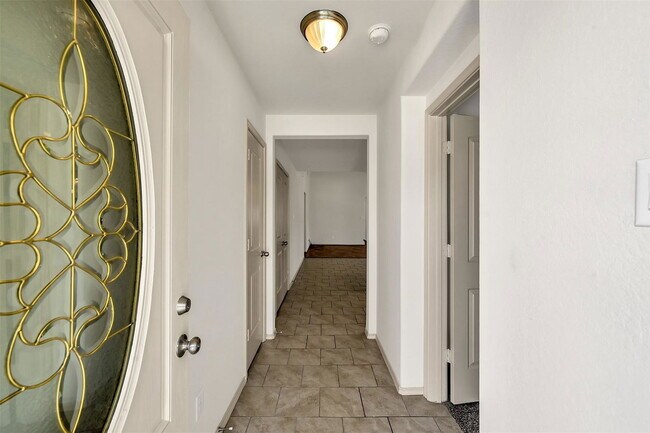 Photo - 7247 Alava Dr