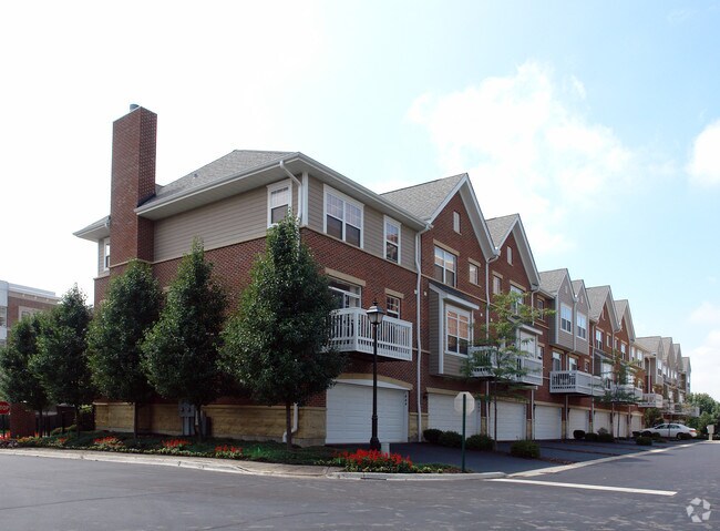 Photo - Groves of Palatine