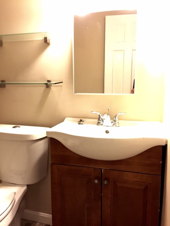 Photo - 1526 Potomac Ave SE