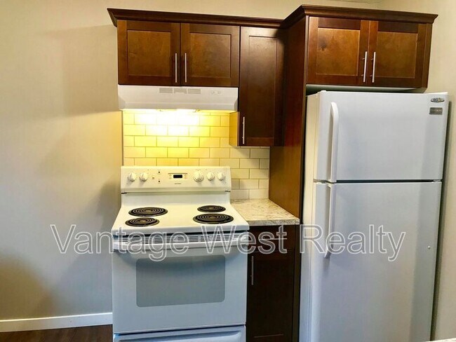 Photo - 235-235 Husch Rd