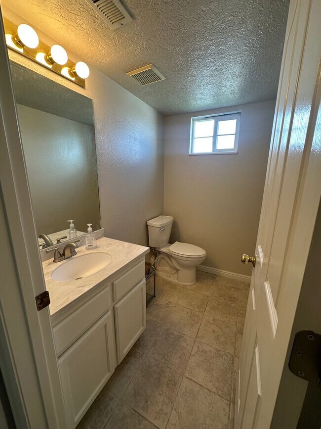 Photo - 1318 S 1260 W