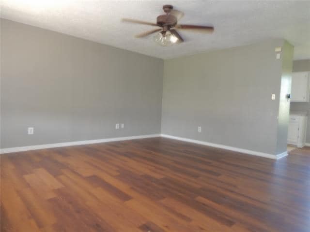 Photo - 1018 N Powell Pkwy