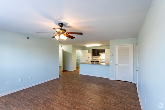 3BR, 2BA - 1406SF