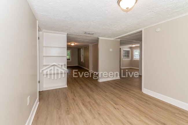 Photo - 8444 Barcelona Ave