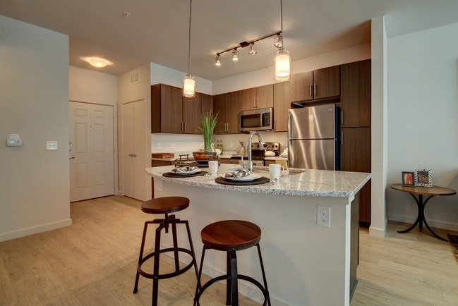 Dalian Monterrey Village apartments — community photo