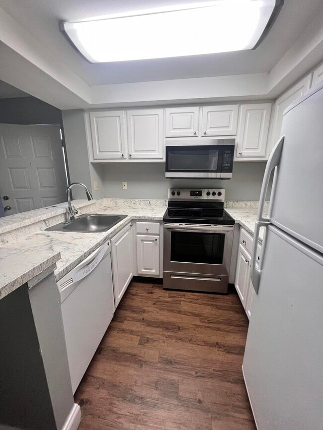 Photo - 718 Executive Center Dr Unit 111