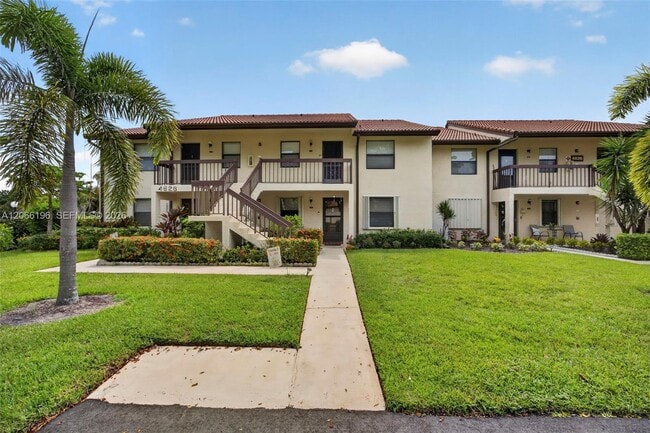 Building Photo - 4626 Lucerne Lakes Blvd E Unit 202