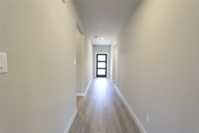 Photo - 1522 King Rnch Rd