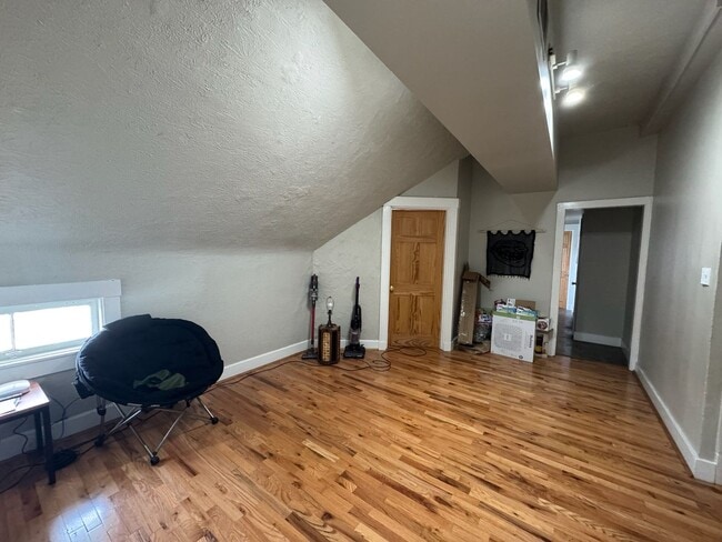 Photo - 26 Conklin St Unit 3