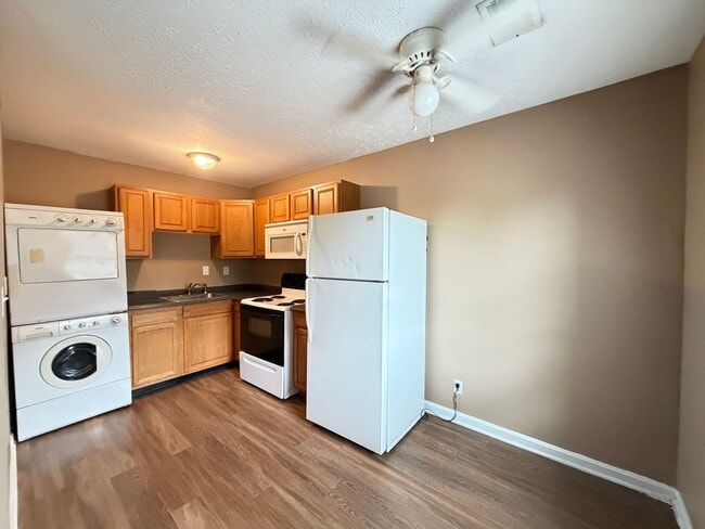 Photo - 2906 Noe Ct Unit 2906 Noe Ct -  2