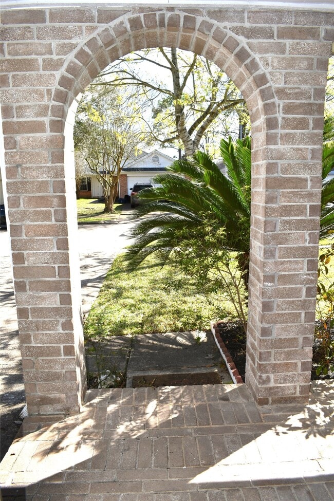 Photo - 2914 Silent Dr