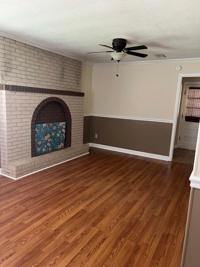Photo - 3 Bed 2 Bath - Florence, AL