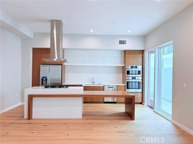 Photo - 1729 S Barrington Ave