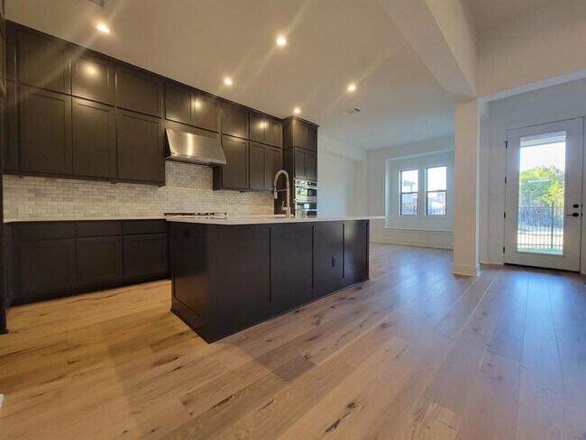 Photo - 4607 Flameleaf Sumac Dr