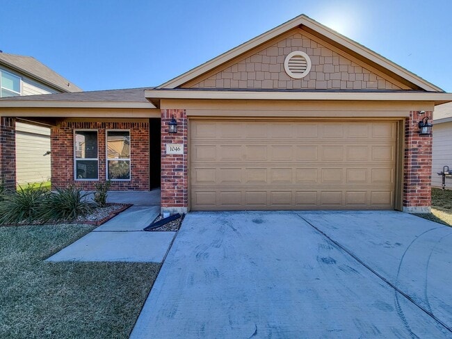 Building Photo - BEAUTIFUL NEW 3 BEDROOM 2 BATH HOME.  GREAT LOCATION CLOSE TO 45 AND BELTWAY 8