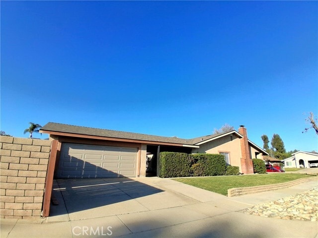 Photo - 1467 Winston Ct