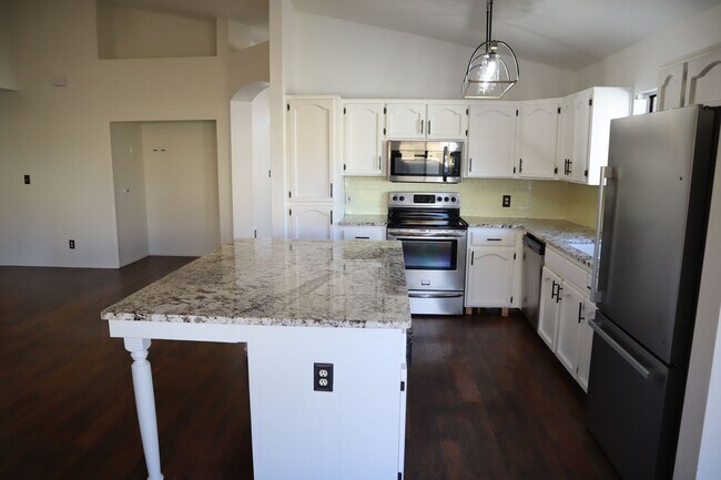 Photo - A Home You Have To See To Believe!!!