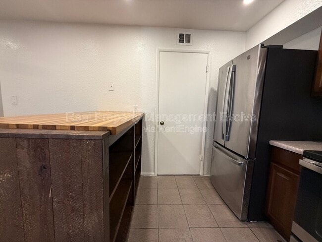 Photo - 6565 N 19th Ave Unit Apt 19