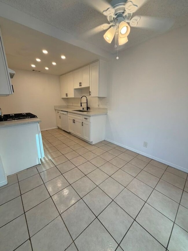 7832 12th St Unit C