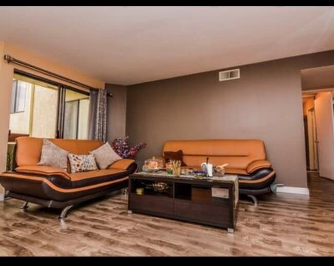 Photo - 13825 Beaver St Unit 32