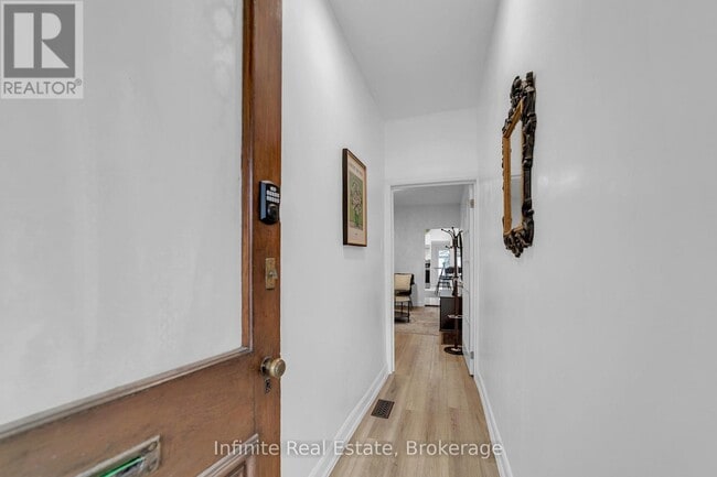 Photo - 11 D'Arcy St