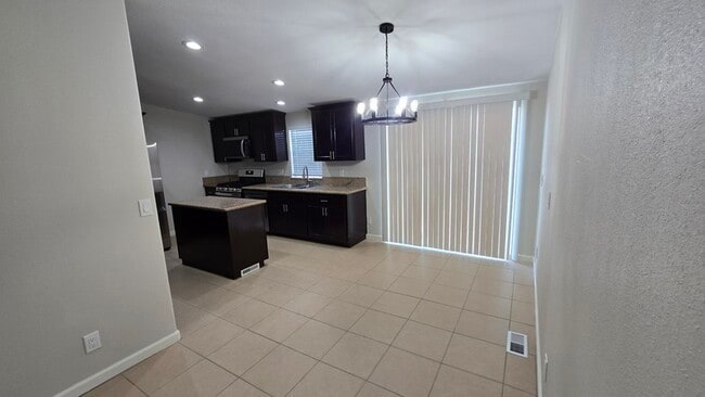 Photo - 17805 Brazier Dr Unidad 2