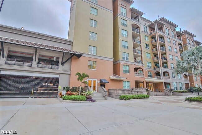 2825 Palm Beach Blvd Unit 116