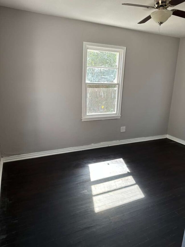 Photo - 1021 Pryor St