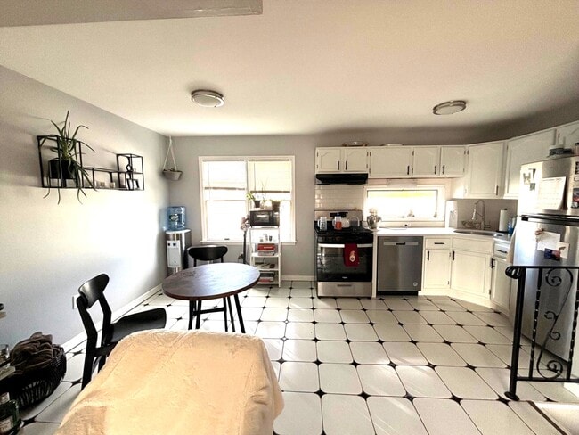 Photo - 509 Central Ave Unit Townhouse F