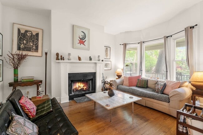 Photo - 5415 N Wayne Ave