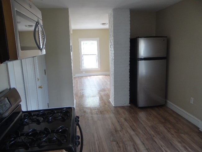 Photo - 97-99 Jewett St Unidad 99-3