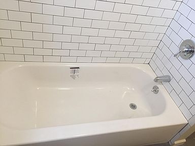 Photo - 526 E 2nd St