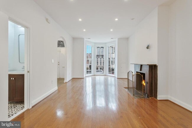 Photo - 1339 Corcoran St NW