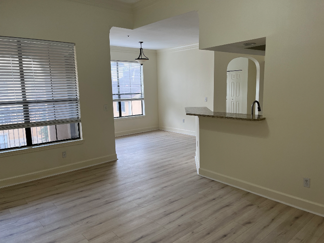 Photo - 3777 Peachtree Rd Rental