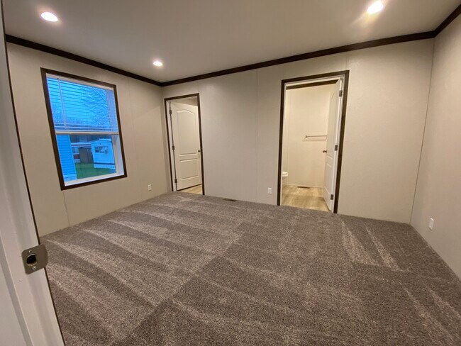 Photo - 2752 W North Union Rd