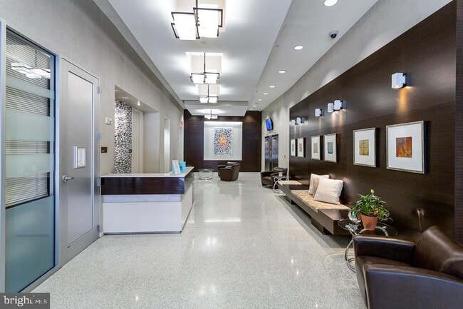 Photo - 157 Fleet St Unit 718