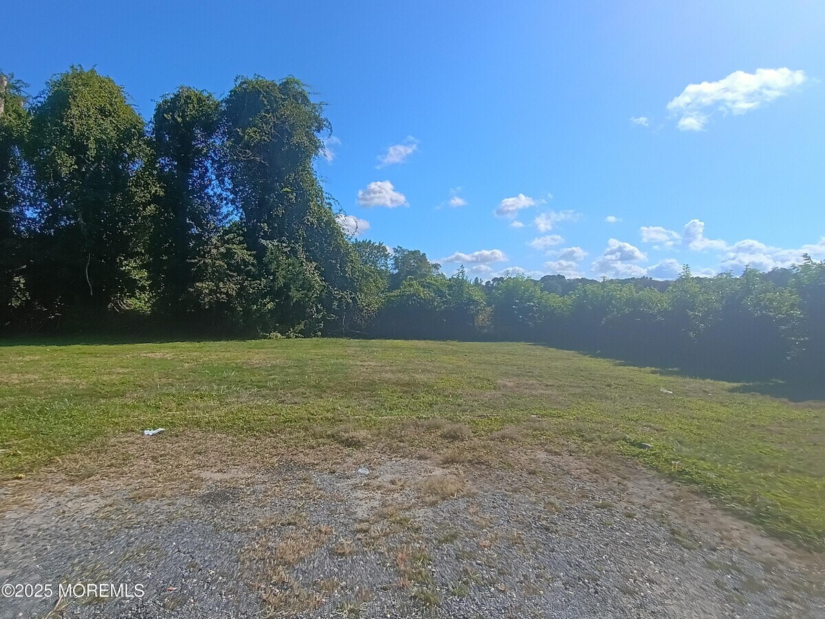 Photo - 264 Victory Rd