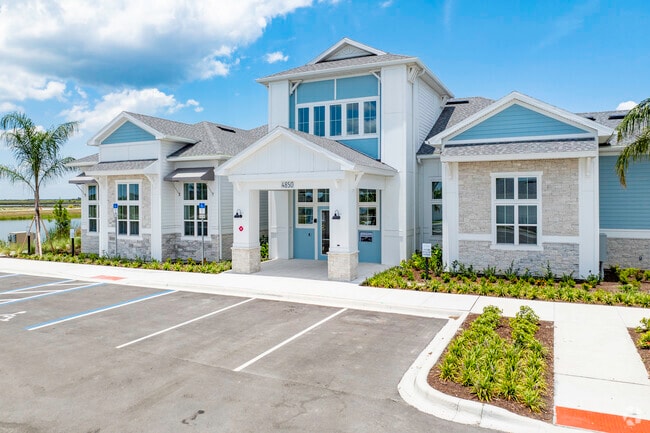 4850 Heritage Lakes Blvd West Melbourne, FL 32904 - Eden Heritage Lakes