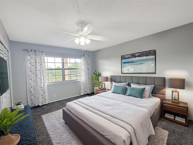 Photo - 535 Oaks Dr Unidad 504