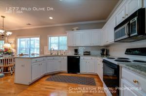 Photo - 1277 Wild Olive Dr