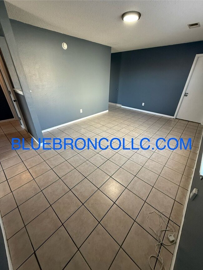 Photo - Great unit for a great price. won't last long!