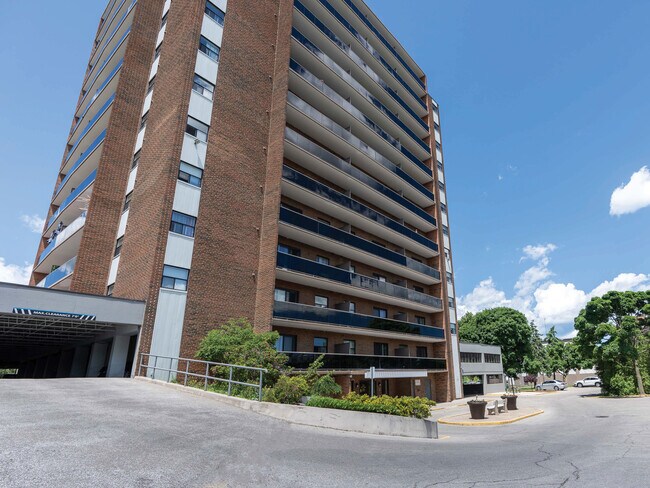 Photo - 131 Maxwell St