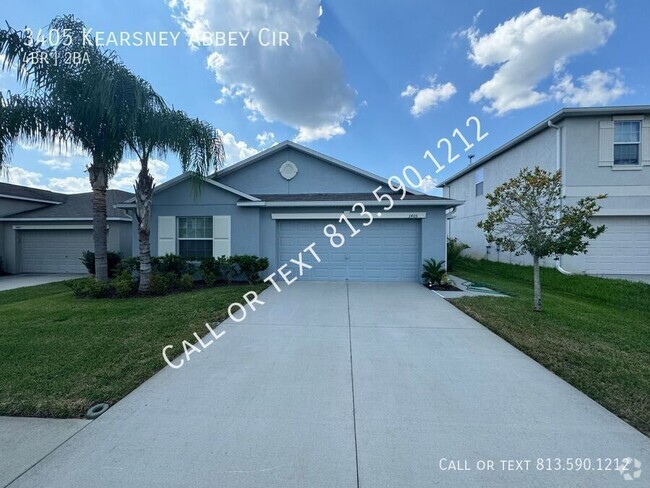 Building Photo - Spacious Dover Home