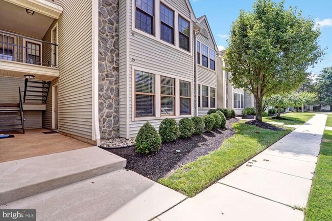 Photo - 69 Bridgewater Dr