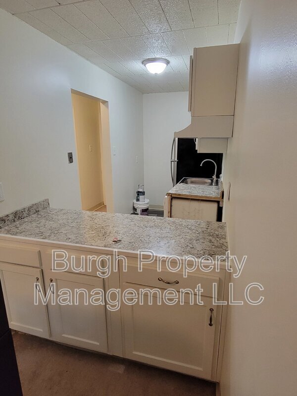 Photo - 634 Southcrest Dr Unit 10